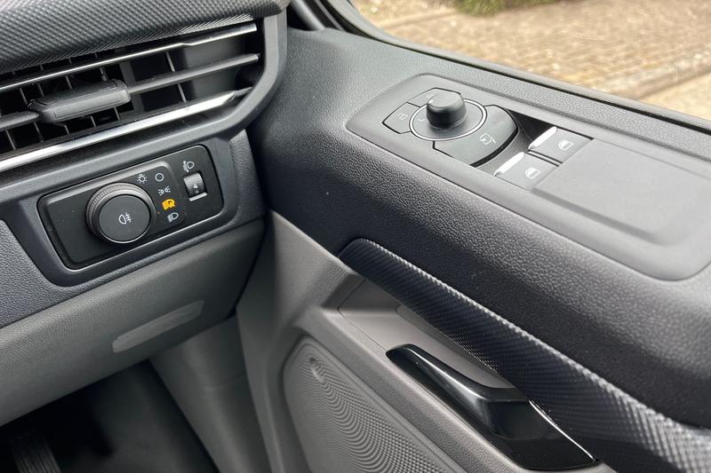 Used Ford Transit Custom 2025 for sale - 78087759: Photo 21