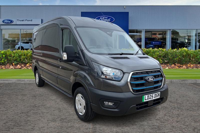 Used Ford E-Transit 2025 for sale - 76067659: Photo 1