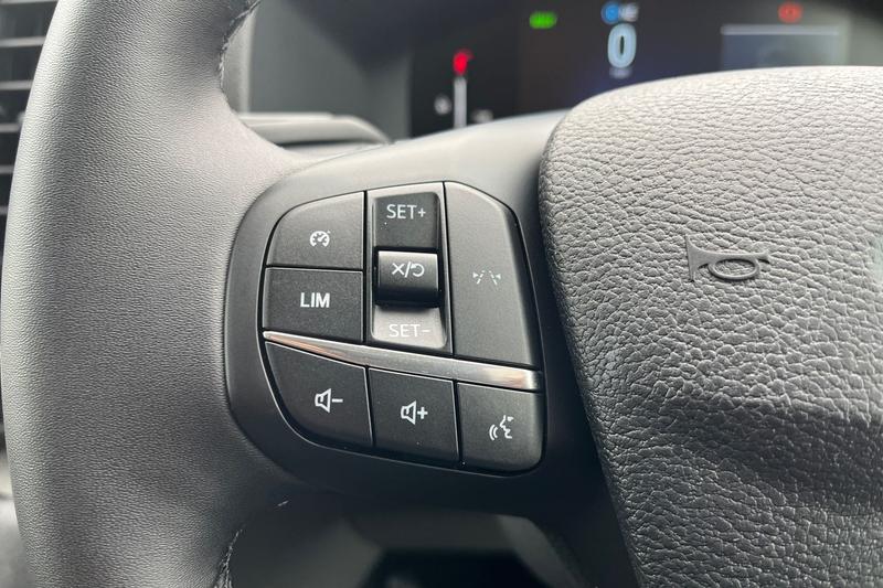 Used Ford E-Transit 2025 for sale - 76067659: Photo 9