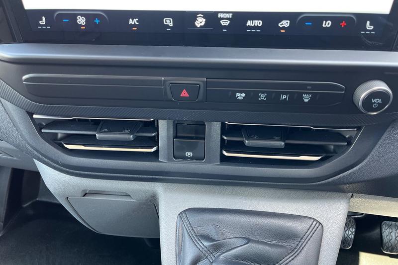 Used Ford Transit Custom 2024 for sale - 76631403: Photo 31