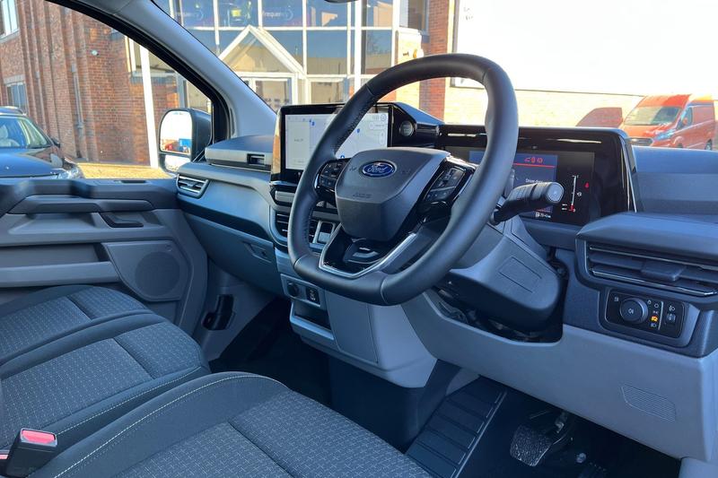 Used Ford Tourneo Custom 2024 for sale - 77117484: Photo 15