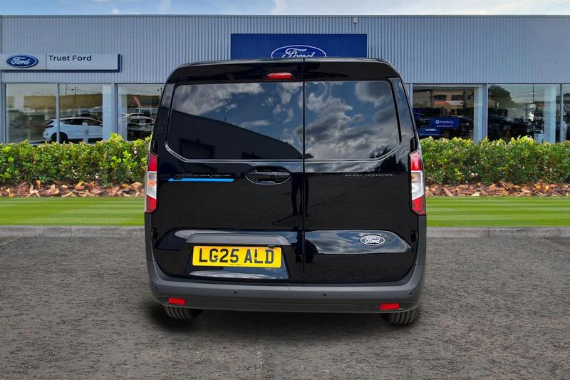 Used Ford E-Transit Courier 2025 for sale - 77367591: Photo 13