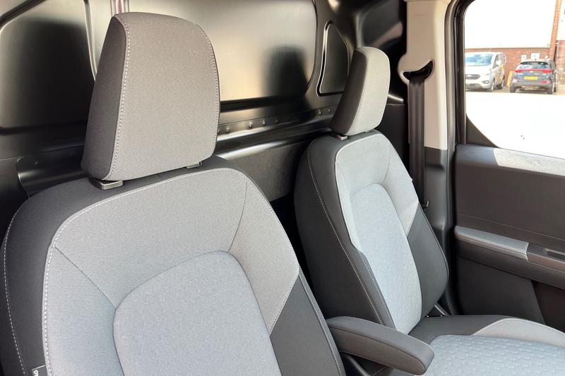 Used Ford E-Transit Courier 2025 for sale - 77367591: Photo 26