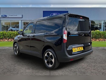 Used Ford Transit Courier 2025 for sale - 77367591: Photo