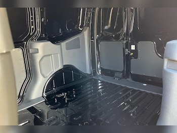 Used Ford Transit Courier 2025 for sale - 77367591: Photo