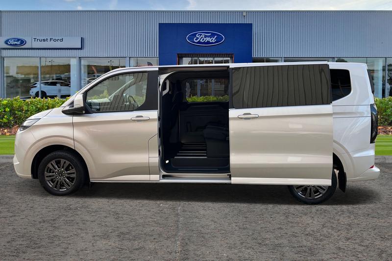 Used Ford Tourneo Custom 2025 for sale - 76931396: Photo 5