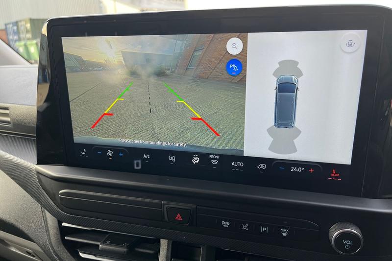 Used Ford Transit Custom 2024 for sale - 76568530: Photo 17