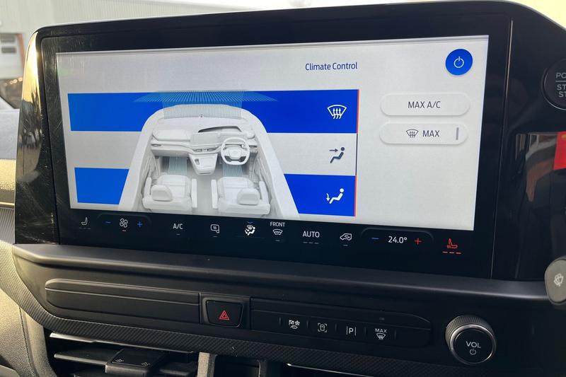 Used Ford Transit Custom 2024 for sale - 76568530: Photo 34