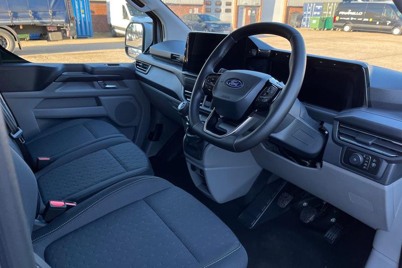 Used Ford Transit Custom 2025 for sale - 77110118: Photo 14