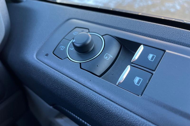 Used Ford Transit Custom 2025 for sale - 77110118: Photo 19