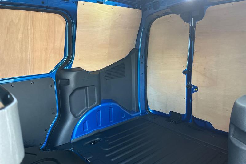 Used Ford Transit Courier 2024 for sale - 77261123: Photo 5