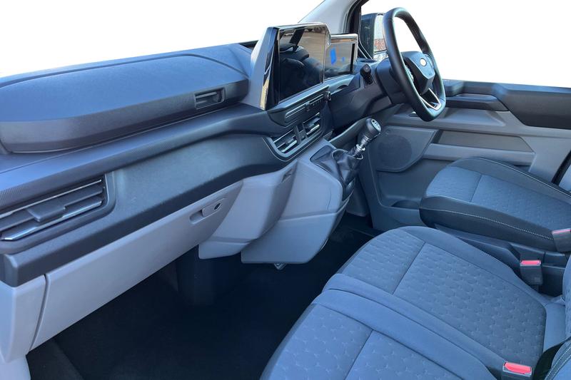 Used Ford Transit Custom 2025 for sale - 77110120: Photo 3