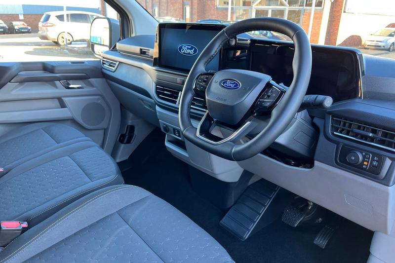 Used Ford Transit Custom 2025 for sale - 77110123: Photo 14