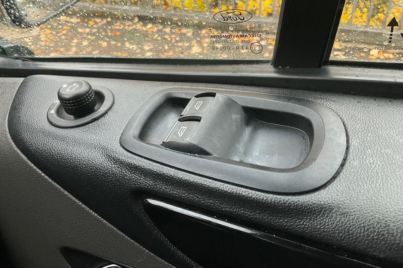 Used Ford Transit Custom 2021 for sale - 77607547: Photo 17