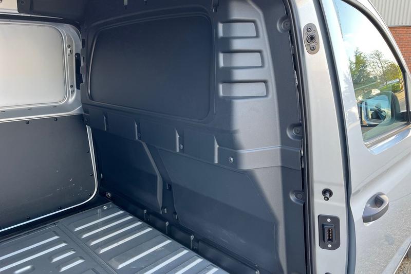 Used Ford Transit Connect 2025 for sale - 76904502: Photo 36