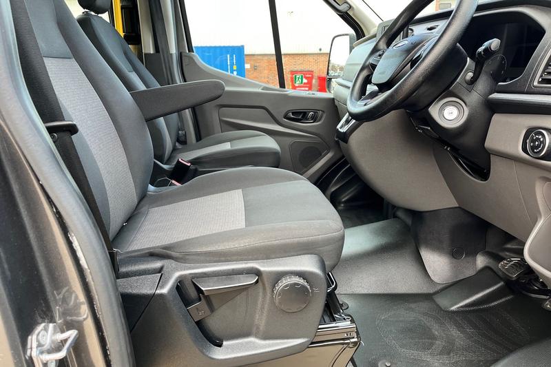 Used Ford Transit 2023 for sale - 76494602: Photo 23