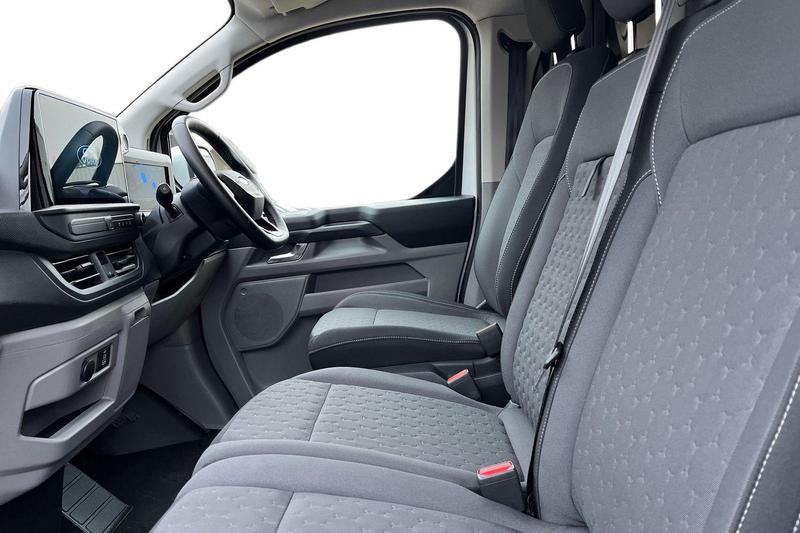 Used Ford Transit Custom 2025 for sale - 77282640: Photo 11