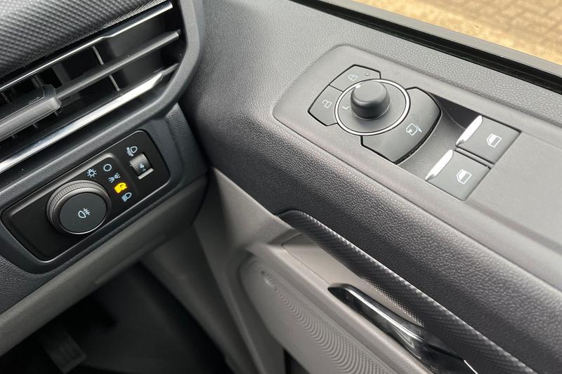 Used Ford Transit Custom 2025 for sale - 77282640: Photo 29