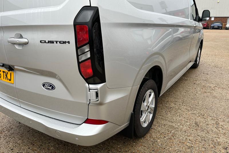 Used Ford Transit Custom 2025 for sale - 77282640: Photo 40