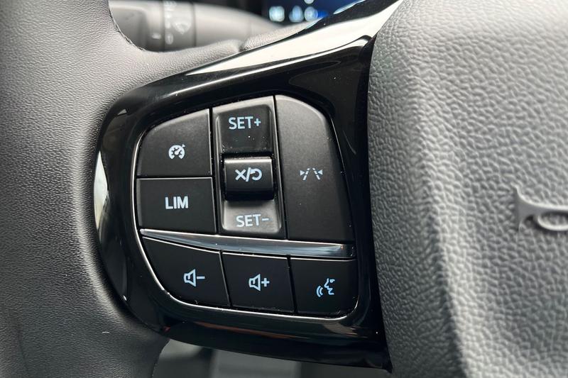 Used Ford Transit Custom 2025 for sale - 77282640: Photo 9