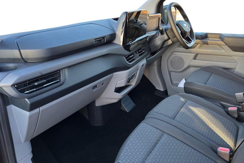 Used Ford Tourneo Custom 2024 for sale - 77117426: Photo 4