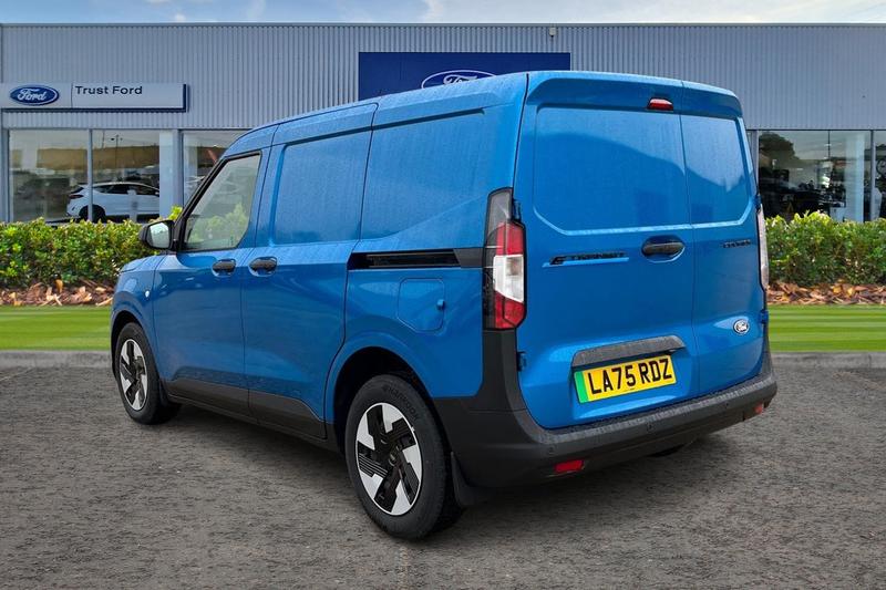Used Ford Transit Courier 2025 for sale - 77462589: Photo 2
