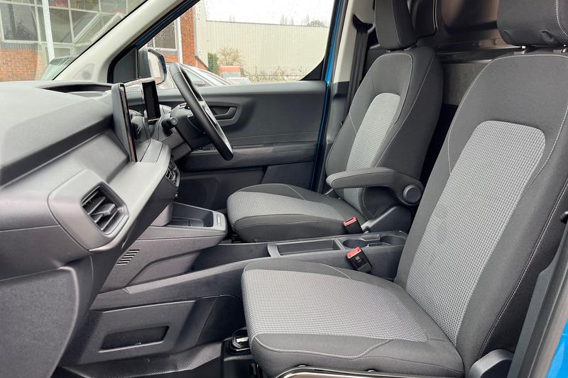 Used Ford Transit Courier 2025 for sale - 77462589: Photo 23