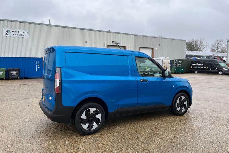 Used Ford Transit Courier 2025 for sale - 77462589: Photo 7