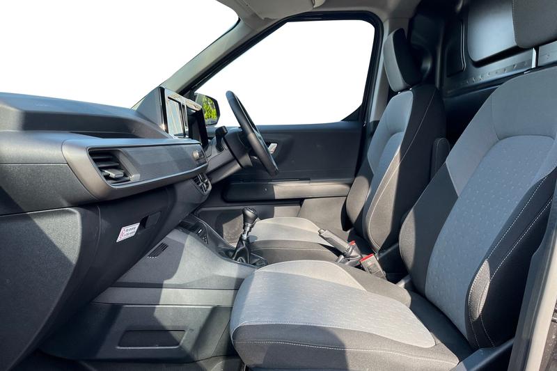 Used Ford Transit Courier 2024 for sale - 76738908: Photo 10