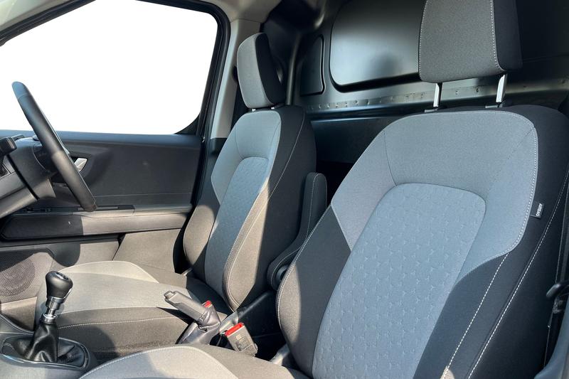Used Ford Transit Courier 2024 for sale - 76738908: Photo 11