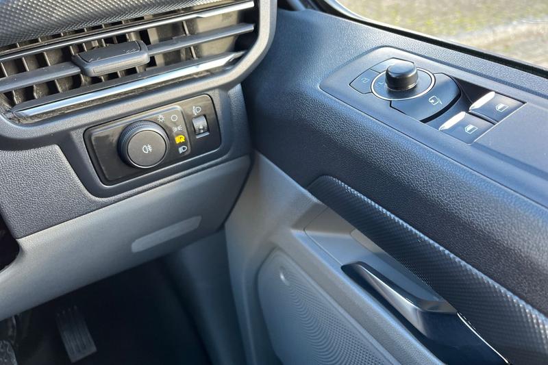 Used Ford Transit Custom 2024 for sale - 76984855: Photo 17