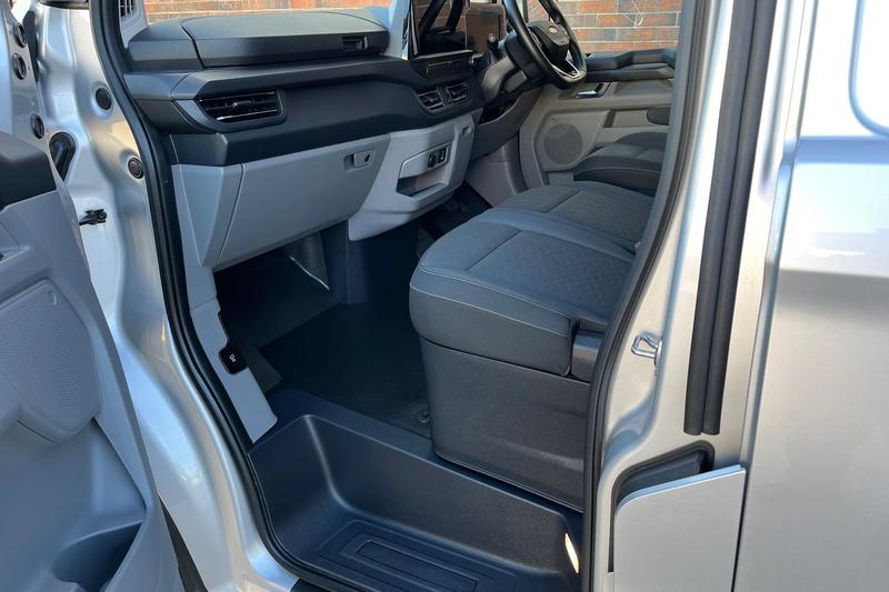 Vehicle 29