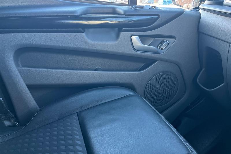 Used Ford Transit Custom 2022 for sale - 77033042: Photo 34