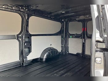 Used Ford Transit Custom 2024 for sale - 78630645: Photo