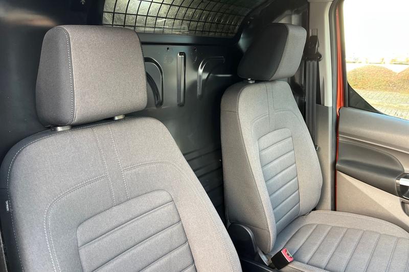 Used Ford Transit Connect 2022 for sale - 76920041: Photo 31