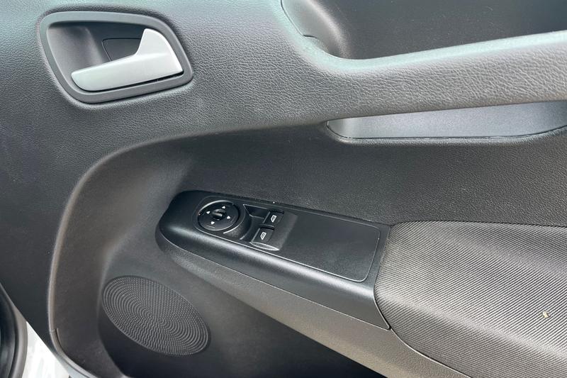 Used Ford Transit Courier 2023 for sale - 76480496: Photo 28