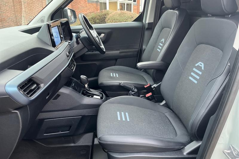 Used Ford Transit Courier 2024 for sale - 77282641: Photo 24