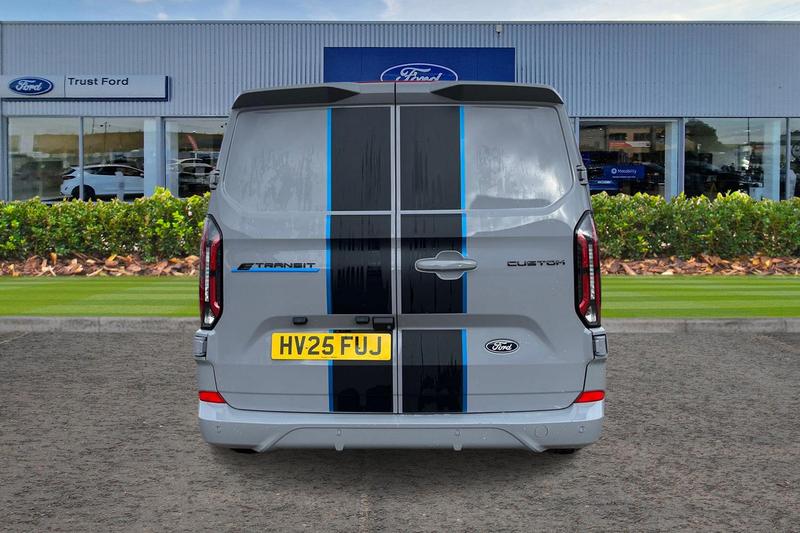 Used Ford E-Transit 2025 for sale - 77110122: Photo 13