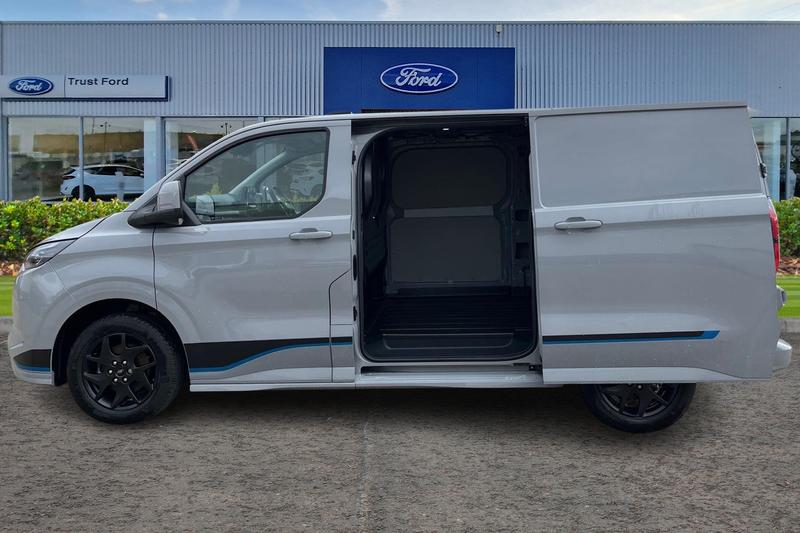Used Ford E-Transit 2025 for sale - 77110122: Photo 5