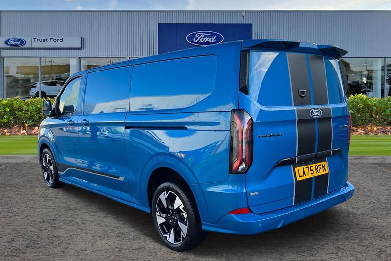 Used Ford Transit Custom 2025 for sale - 77350051: Photo 2