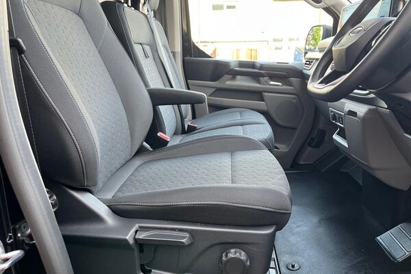Used Ford Transit Custom 2025 for sale - 75730823: Photo 29
