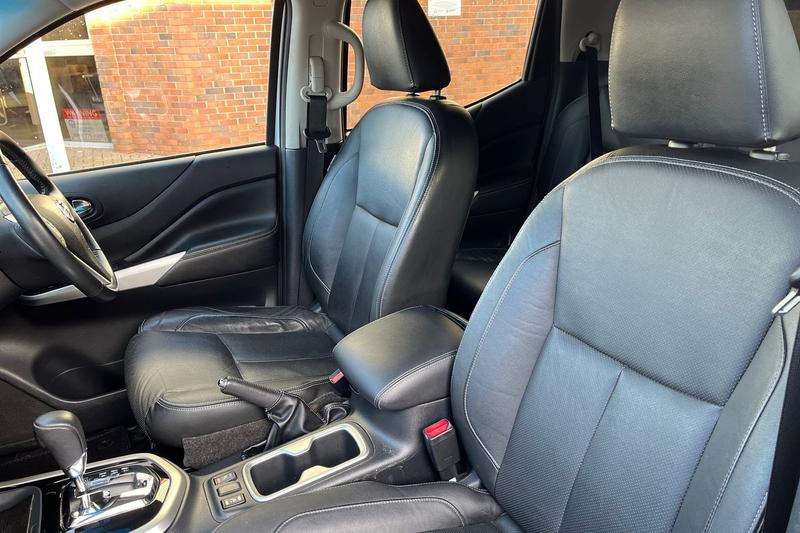 Used Nissan Navara 2018 for sale - 77248751: Photo 34