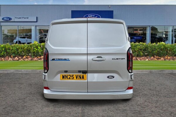 Used Ford E-Transit 2025 for sale - 75997424: Photo 14