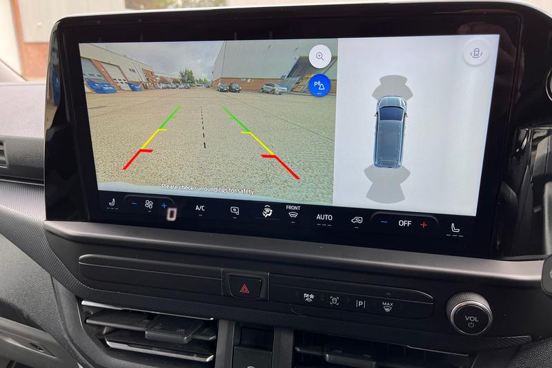 Used Ford E-Transit 2025 for sale - 75997424: Photo 16