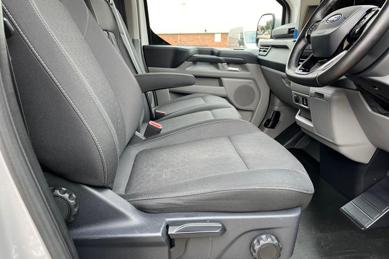 Used Ford E-Transit 2025 for sale - 75997424: Photo 23