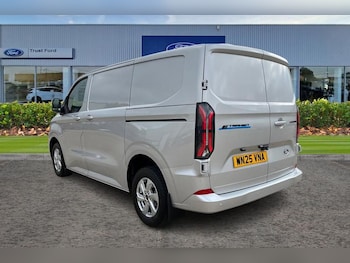 Used Ford E-Transit 2025 for sale - 75997424: Photo 2