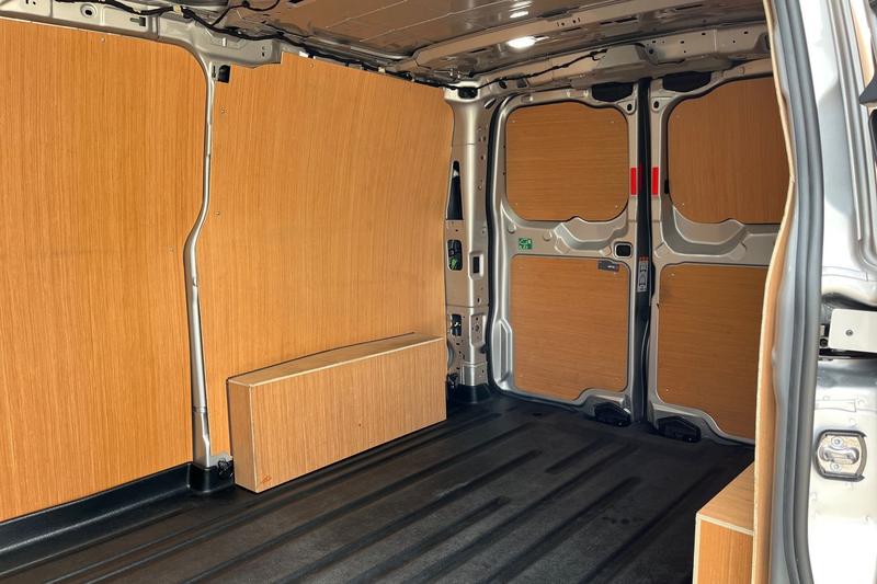 Used Ford E-Transit 2025 for sale - 75997424: Photo 5