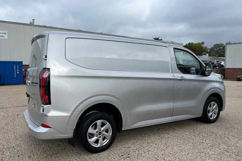 Used Ford E-Transit 2025 for sale - 75997424: Photo 8