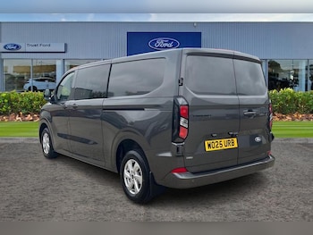 Used Ford Transit Custom 2025 for sale - 76302767: Photo 2