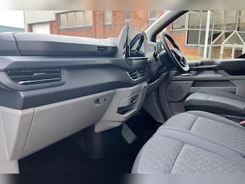 Used Ford Transit Custom 2025 for sale - 76302767: Photo 4